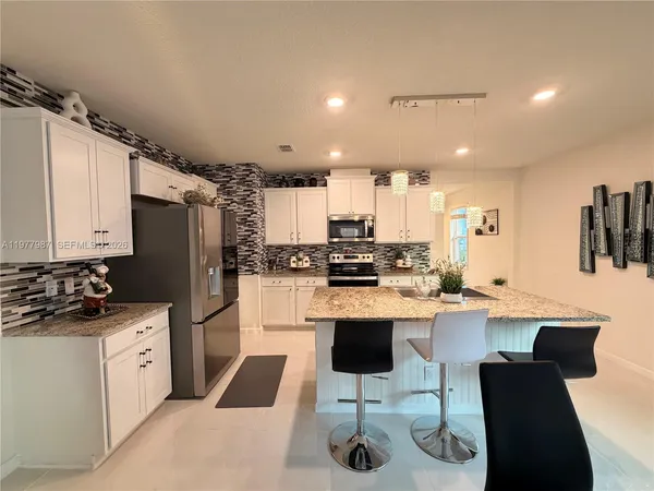 $2,600 | 12422 Rimini Way, Port St. Lucie, FL 34987