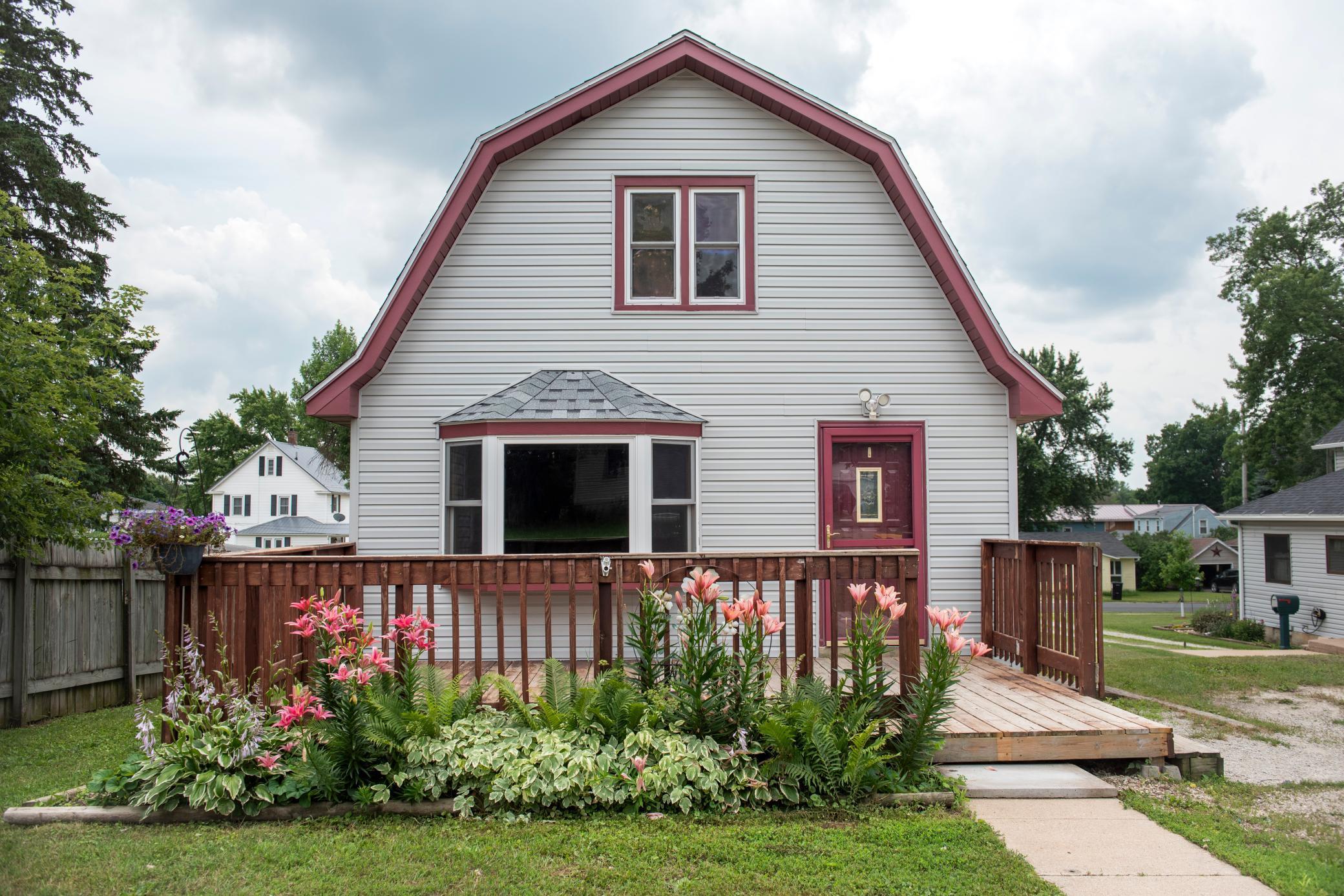 304 Pearl Street Spring Valley, MN 55975 - Photo 1 of 1 Gallery Image 1