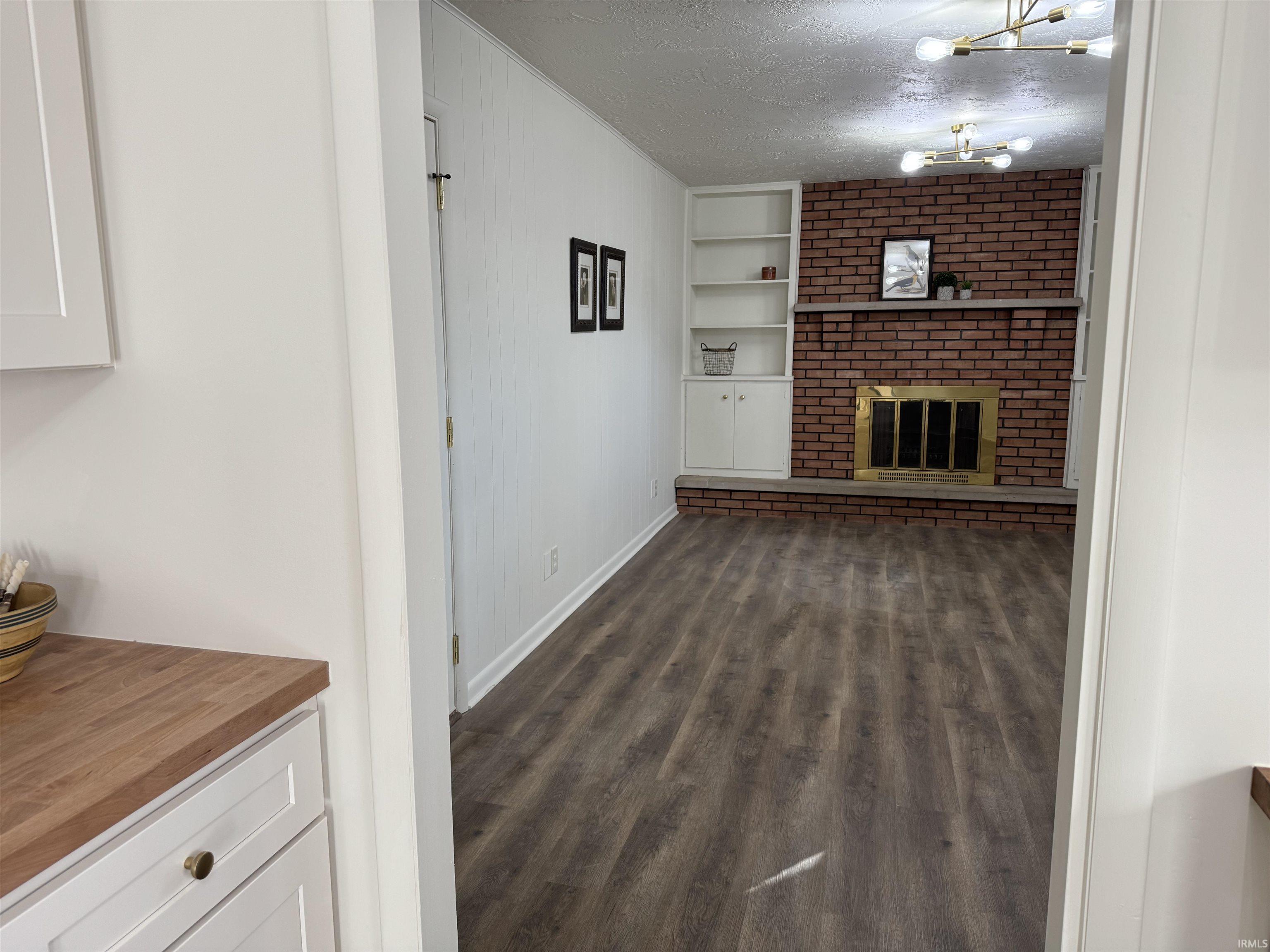 300 North Street Anderson, IN 46017 - Photo 4 of 27