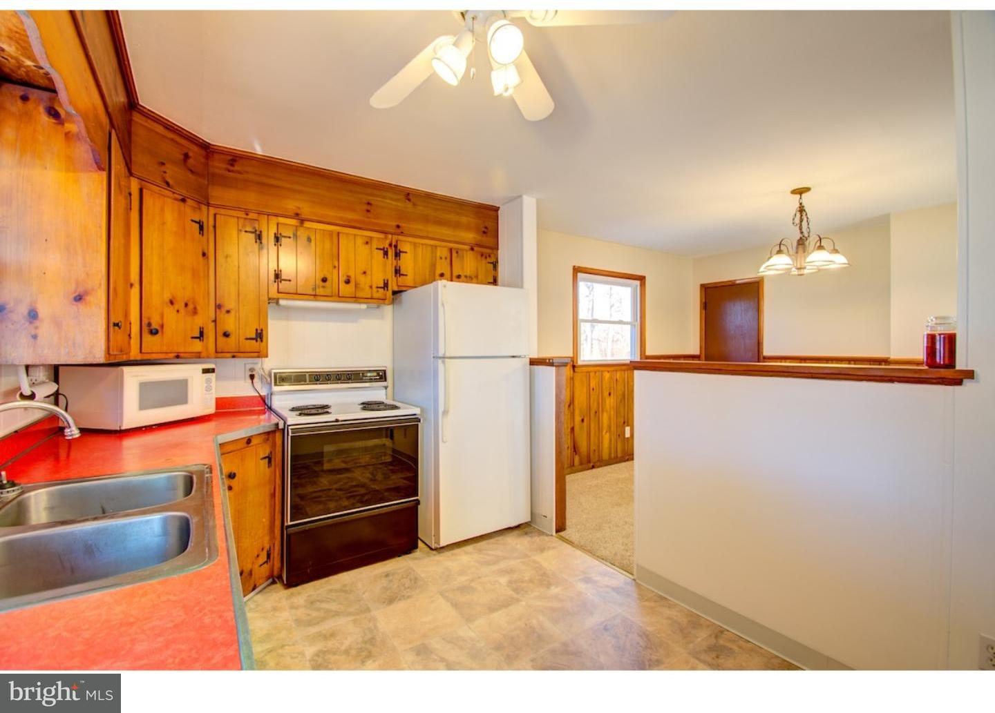 1739 Porter Road Bear, DE 19701 - Photo 10 of 25 Kitchen