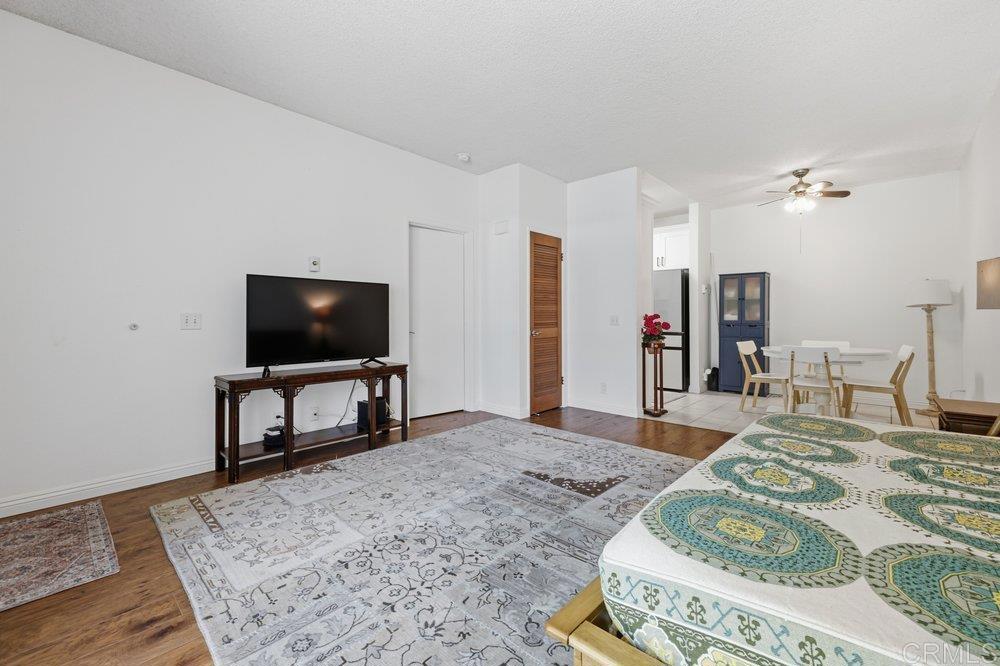 8310 Regents Road, Unit 1E San Diego, CA 92122 - Photo 14 of 31