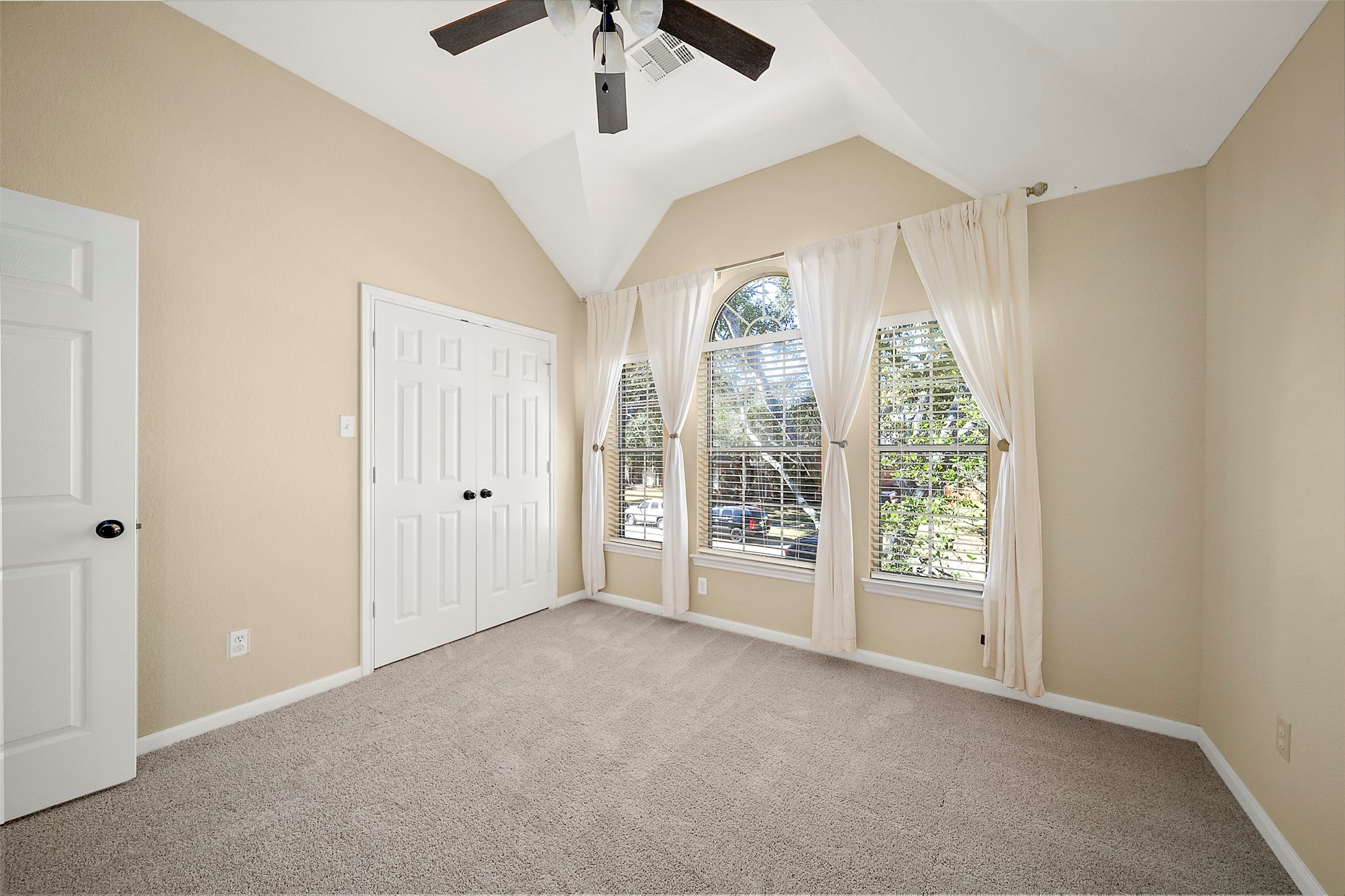 2627 Brazos Ridge Drive Sugar Land, TX 77479 - Photo 29 of 35