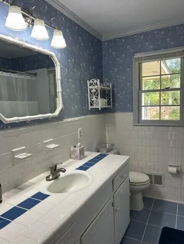 $239,900 | 617 Pickwood Drive, Manning, SC 29102