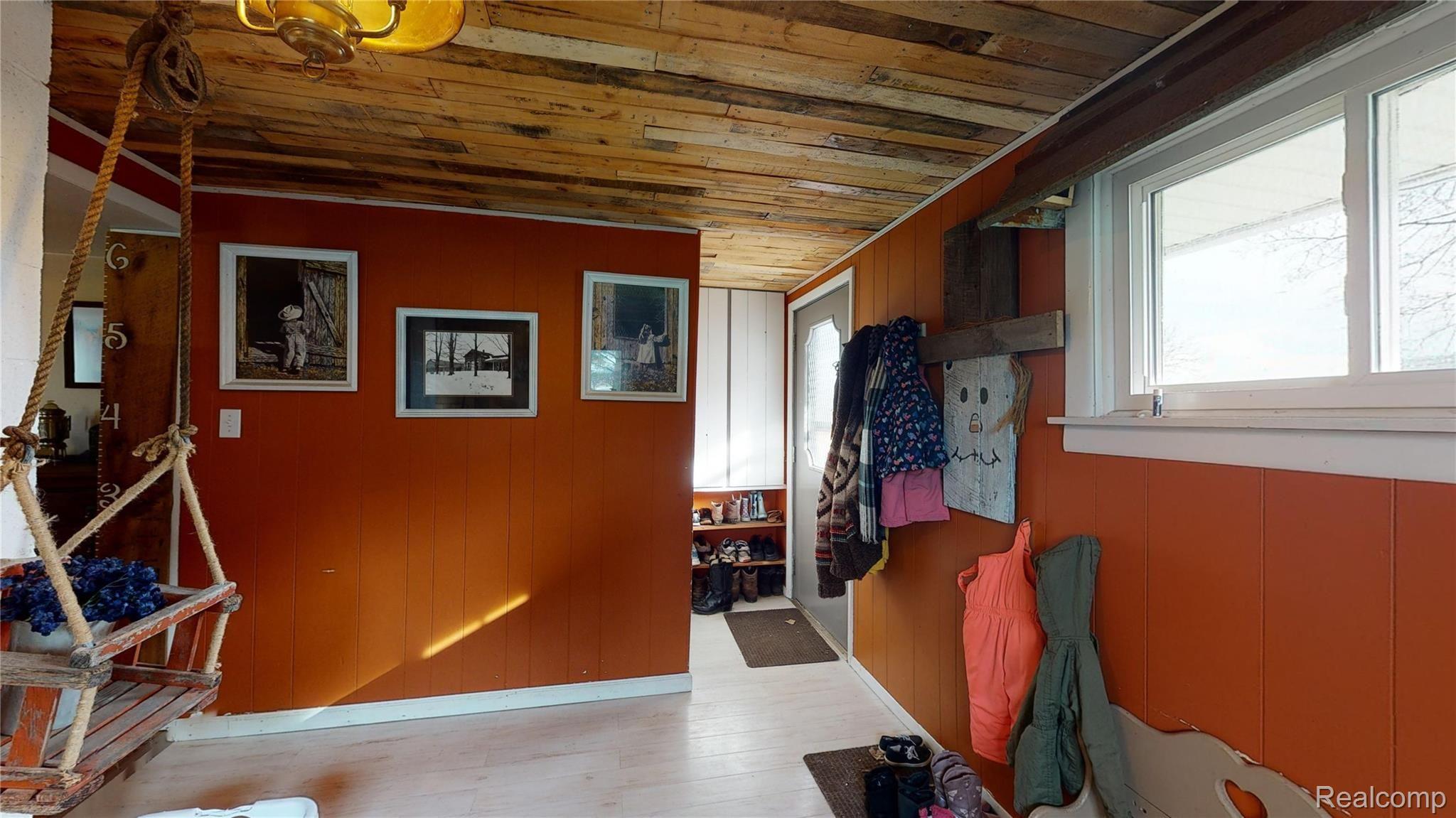 3221 South Plain Road Caro, MI 48723 - Photo 21 of 43 3221-S-Plain-Rd-Caro-MI-48723-02252020_085918.jpg