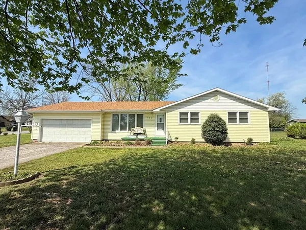 $174,900 | 902 South 1st Street, El Dorado Springs, MO 64744