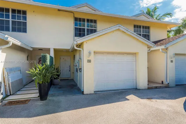 $375,000 | 1534 Northwest 45th Street, Deerfield Beach, FL 33064