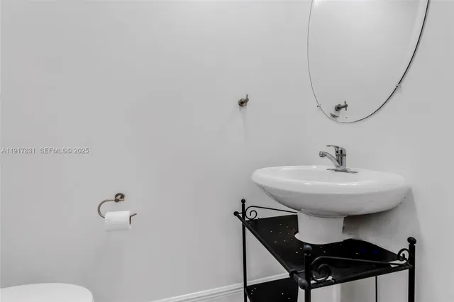 $375,000 | 1534 Northwest 45th Street, Deerfield Beach, FL 33064