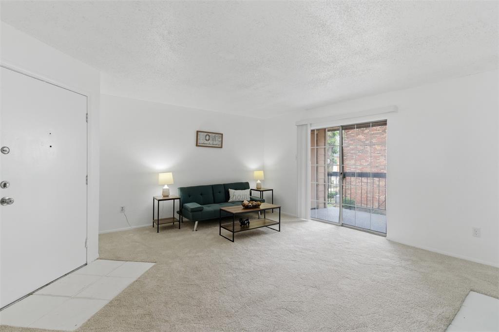 12484 Abrams Road, Unit 2021 Dallas, TX 75243 - Photo 4 of 26