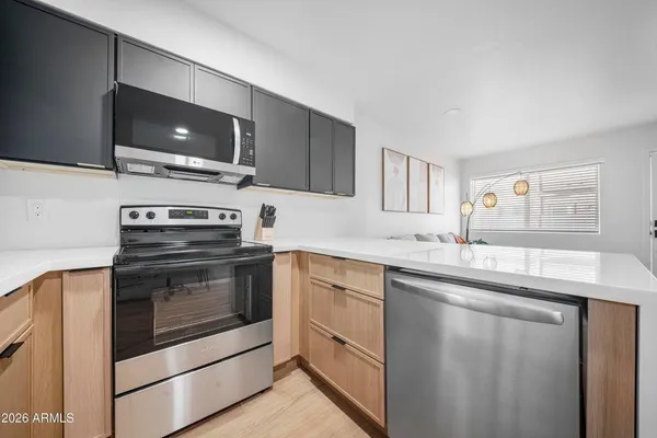 $1,550 | 3110 North 37th Street, Unit 5, Phoenix, AZ 85018