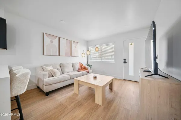 $1,550 | 3110 North 37th Street, Unit 5, Phoenix, AZ 85018