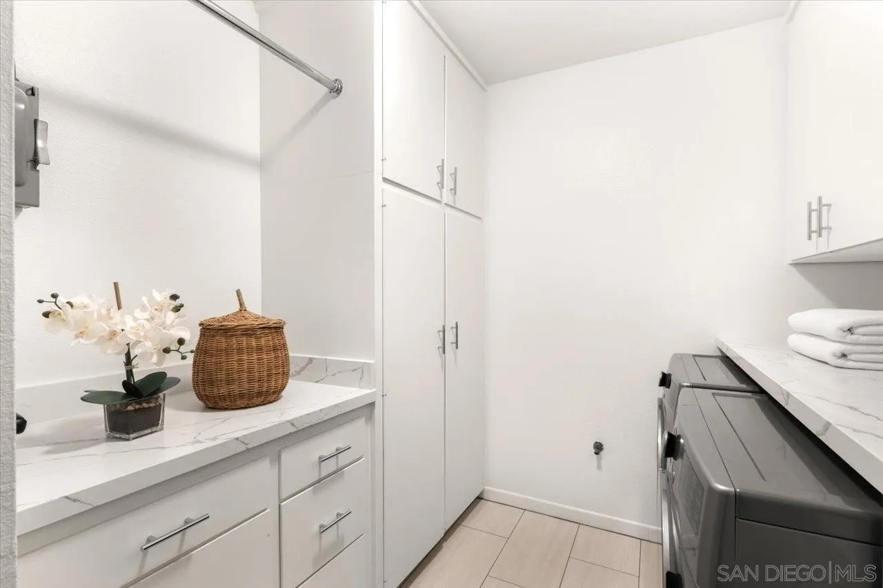3161 1st Avenue, Unit 3S San Diego, CA 92103 - Photo 38 of 48 a bathroom with a sink a toilet and shower