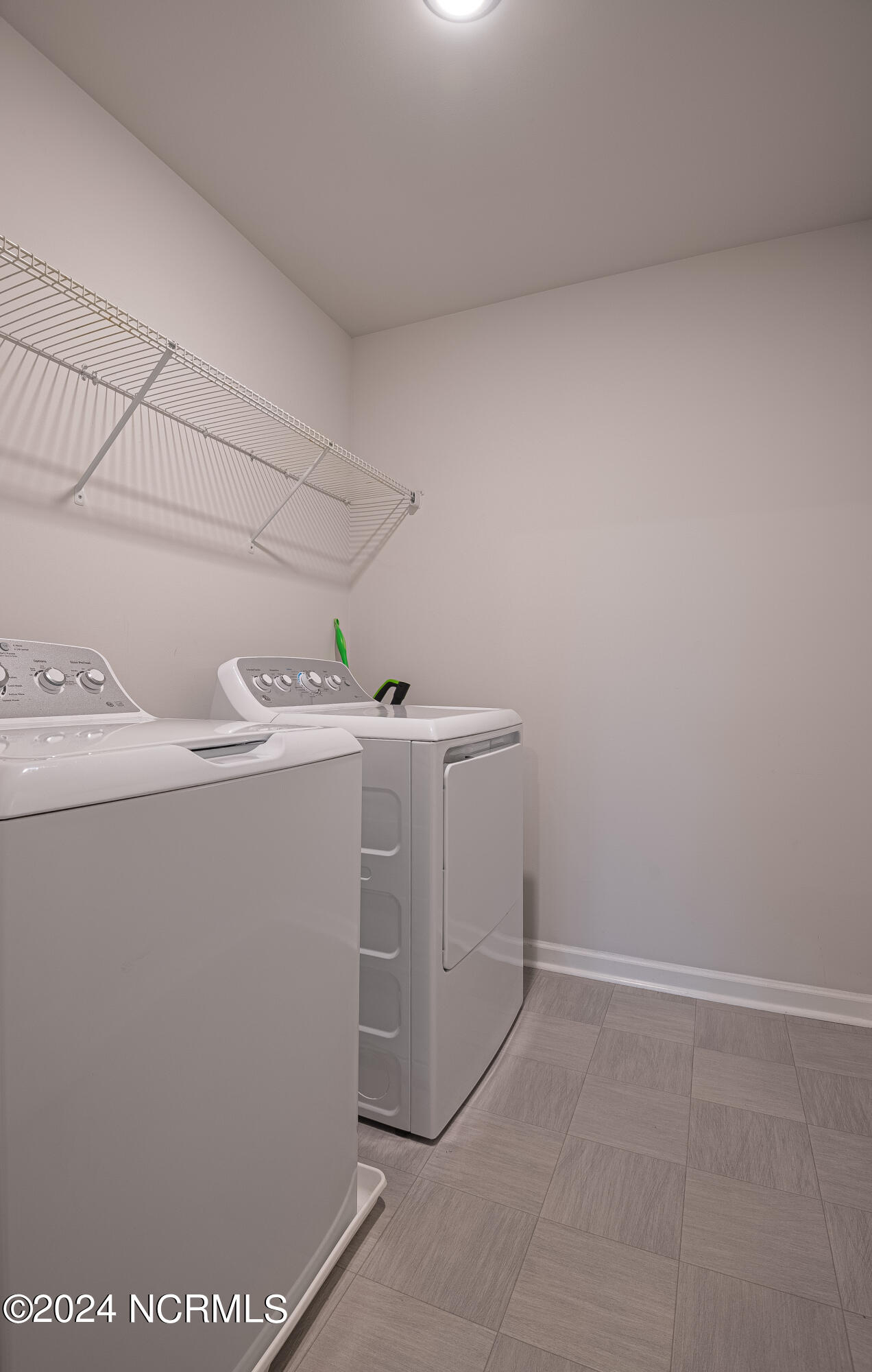1120 Turtle Creek Road Greenville, NC 27858 - Photo 27 of 30 Laundry Room