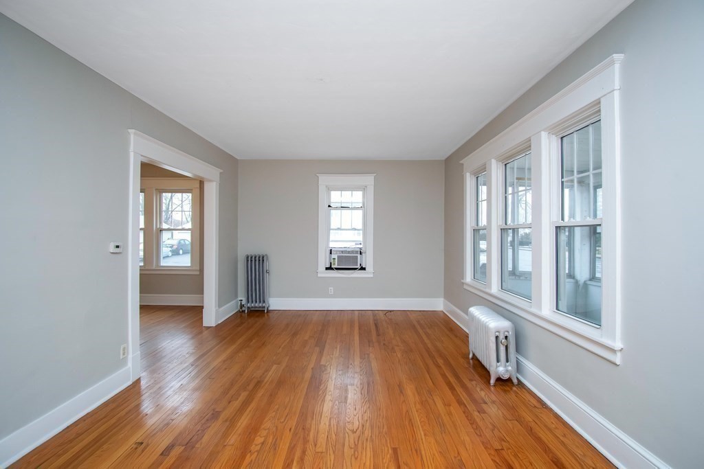 381-383 Parker Street Springfield, MA 01129 - Photo 15 of 39 Gallery Image 15