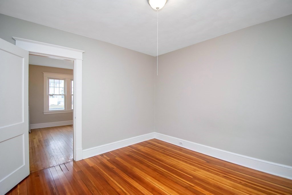 381-383 Parker Street Springfield, MA 01129 - Photo 17 of 39 Gallery Image 17