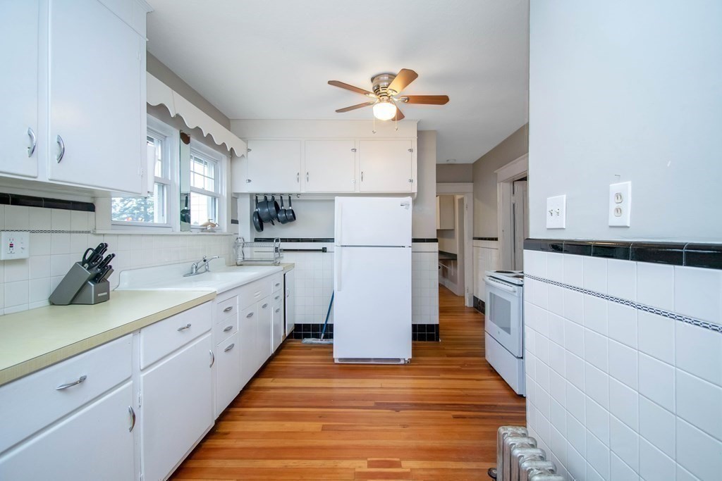 381-383 Parker Street Springfield, MA 01129 - Photo 20 of 39 Gallery Image 20