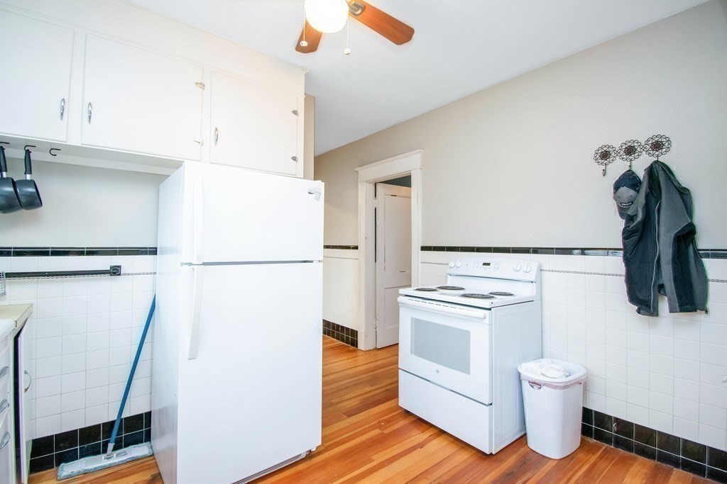 381-383 Parker Street Springfield, MA 01129 - Photo 23 of 39 Gallery Image 23