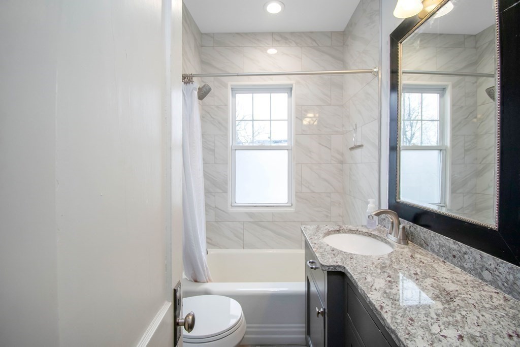 381-383 Parker Street Springfield, MA 01129 - Photo 26 of 39 Gallery Image 26