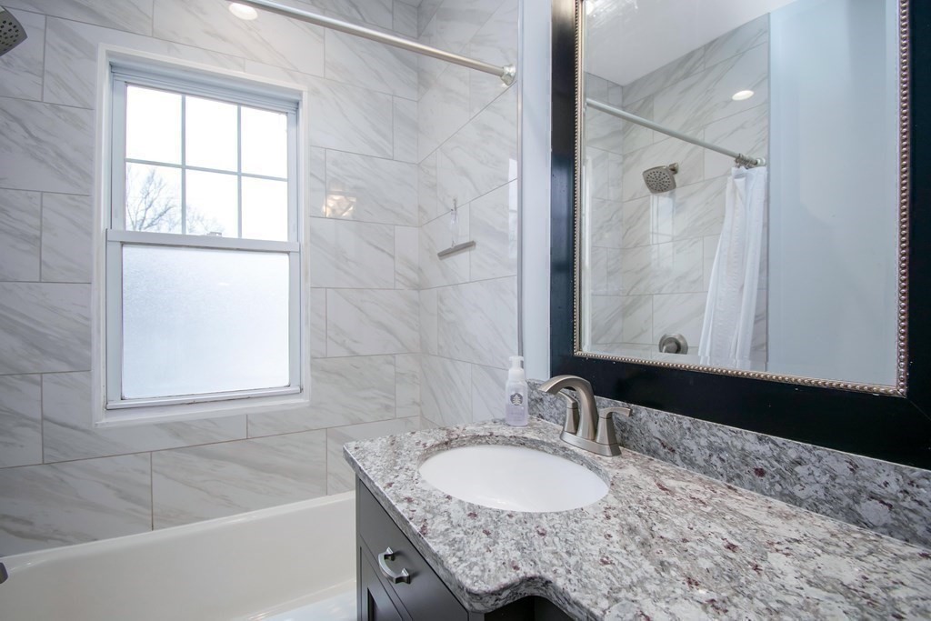381-383 Parker Street Springfield, MA 01129 - Photo 27 of 39 Gallery Image 27