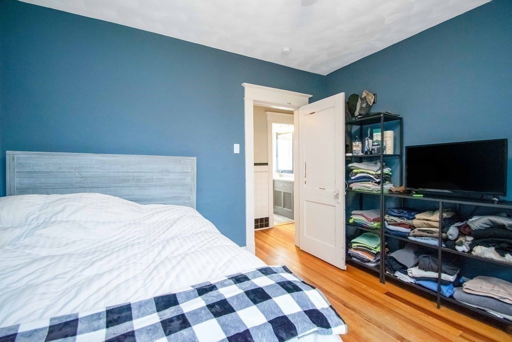 381-383 Parker Street Springfield, MA 01129 - Photo 33 of 39 Gallery Image 33