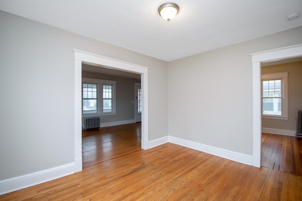 381-383 Parker Street Springfield, MA 01129 - Photo 7 of 39 Gallery Image 7