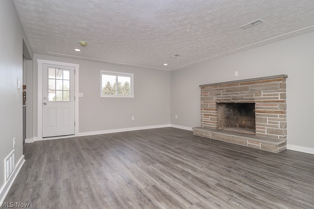 8887 Root Road North Ridgeville, OH 44039 - Photo 8 of 28 Gallery Image 8