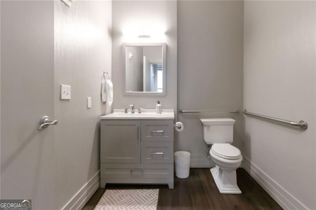 3040 Peachtree Road Northwest, Unit 813 Atlanta, GA 30305 - Photo 24 of 28