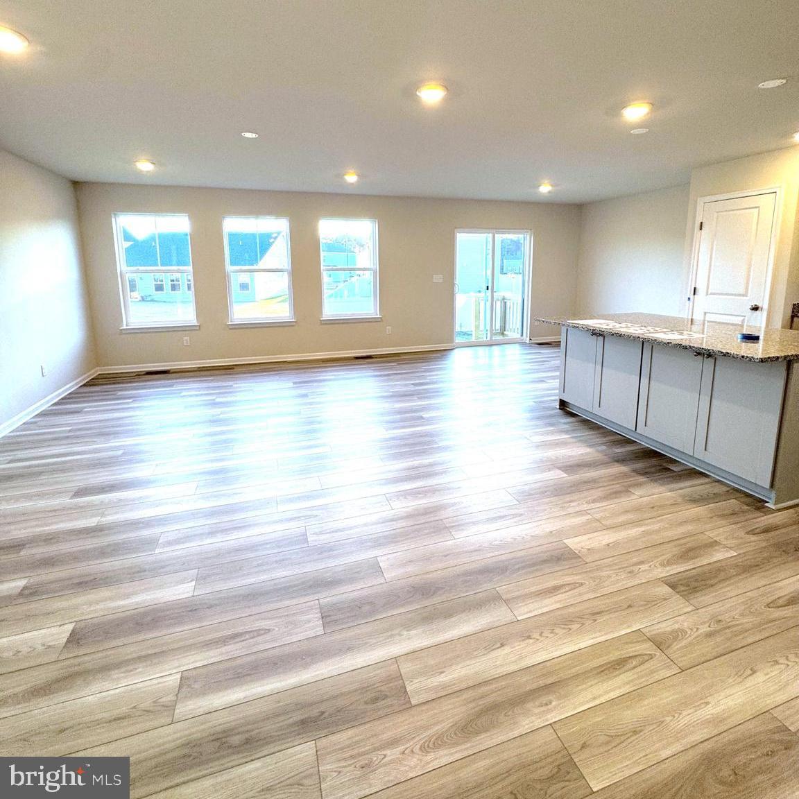 726 R Wilson Loop Georgetown, DE 19947 - Photo 5 of 26