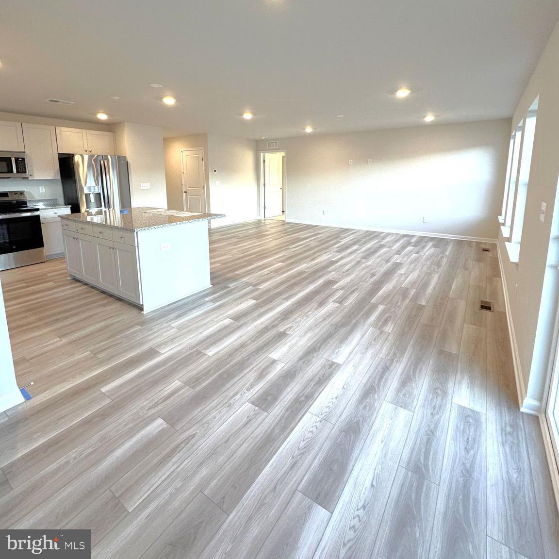 726 R Wilson Loop Georgetown, DE 19947 - Photo 7 of 26