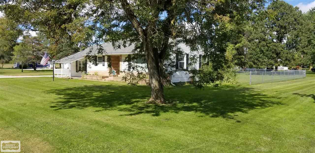 10550 Yale Road Yale, MI 48097 - Photo 4 of 27 50024136-4.JPG
