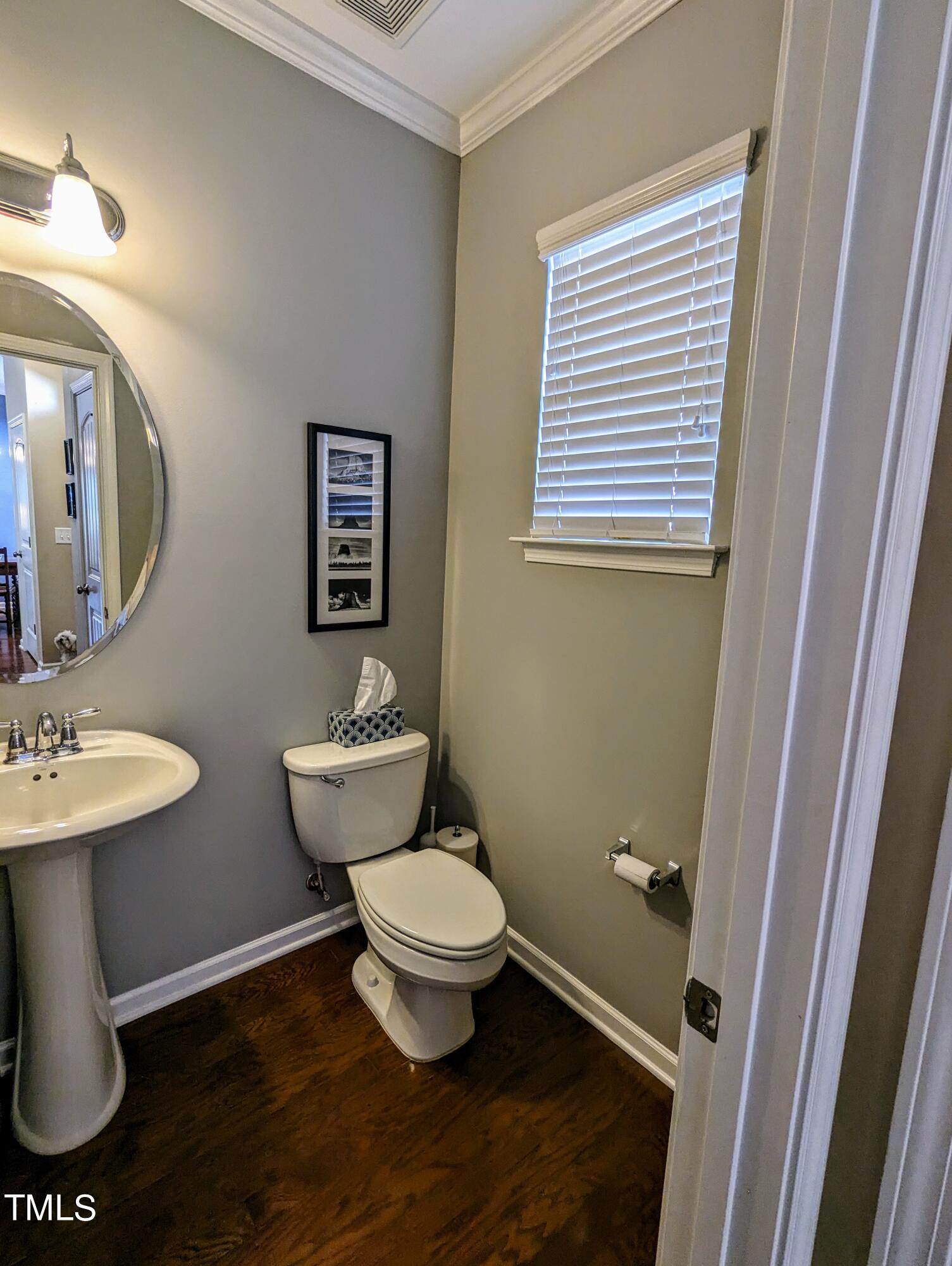 2447 Memory Ridge Drive Raleigh, NC 27606 - Photo 11 of 37 PXL_20240412_192207495
