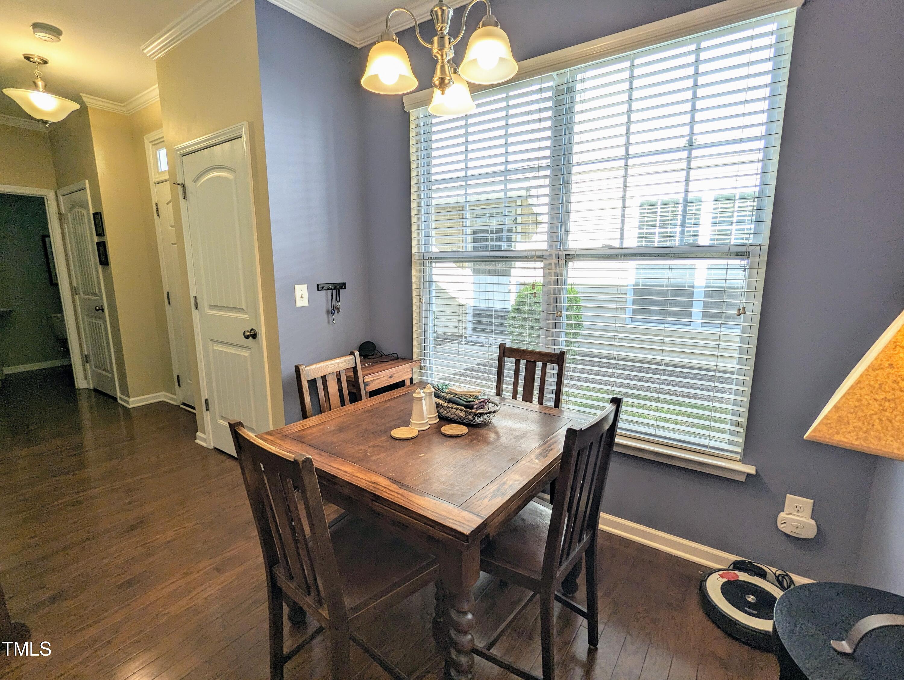 2447 Memory Ridge Drive Raleigh, NC 27606 - Photo 4 of 37 original_3c3399f6-023d-4aca-999e-8318921