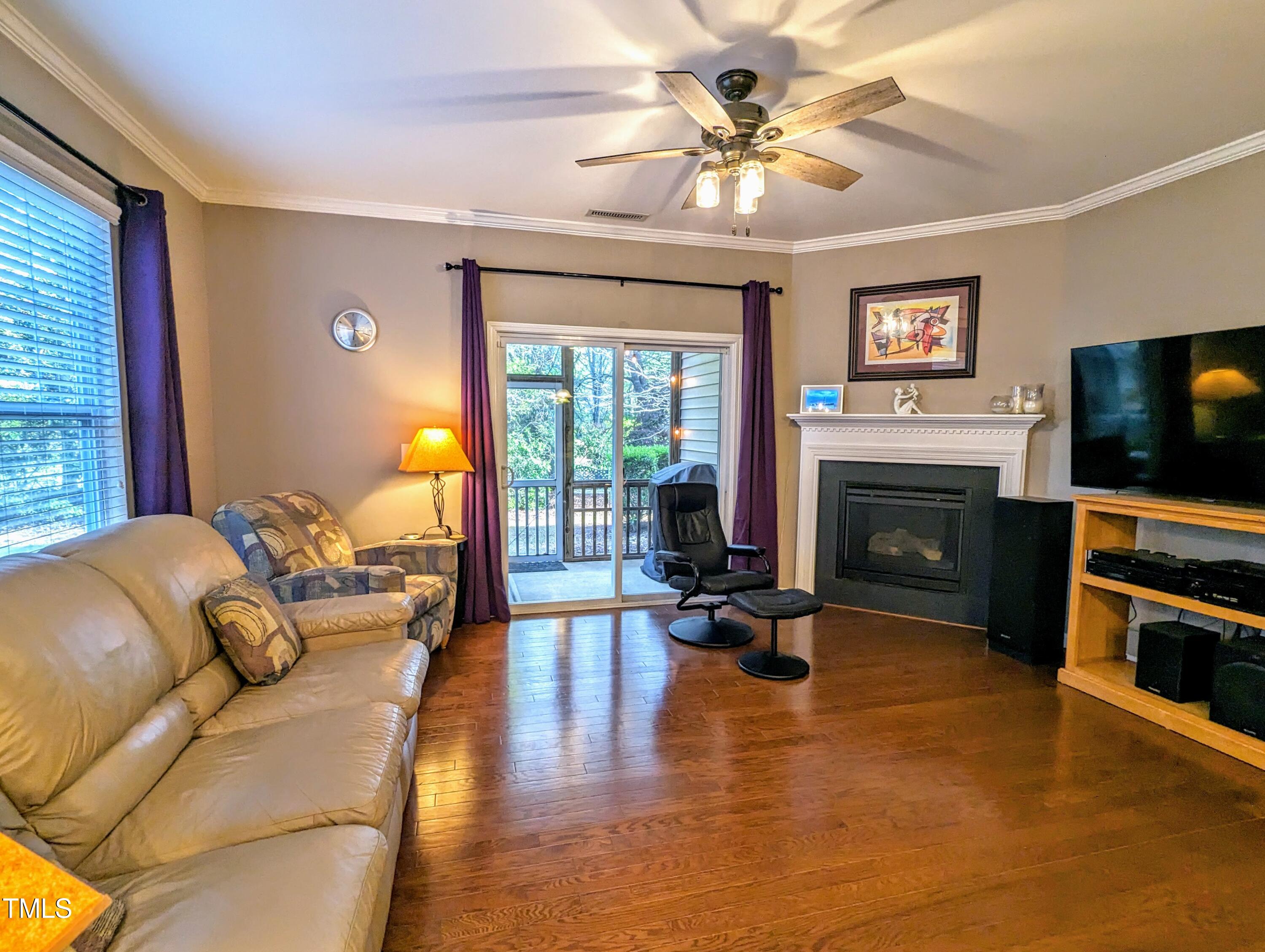 2447 Memory Ridge Drive Raleigh, NC 27606 - Photo 10 of 37 PXL_20240412_222023673