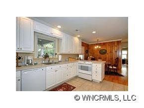 115 Gracelyn Road Asheville, NC 28804 - Photo 15 of 24 Gallery Image 15
