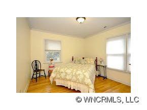 115 Gracelyn Road Asheville, NC 28804 - Photo 6 of 24 Gallery Image 6