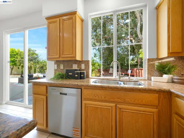 $2,298,000 | 11 Meadows Court, Fremont, CA 94539