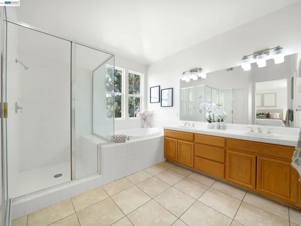 $2,298,000 | 11 Meadows Court, Fremont, CA 94539