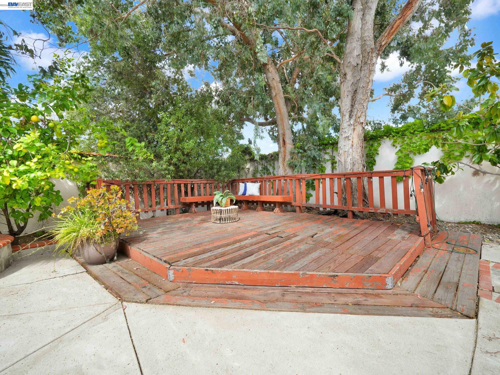 11 Meadows Court Fremont, CA 94539 - Photo 42 of 69 a view of a house with backyard and sitting area