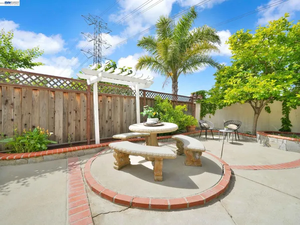 $2,298,000 | 11 Meadows Court, Fremont, CA 94539