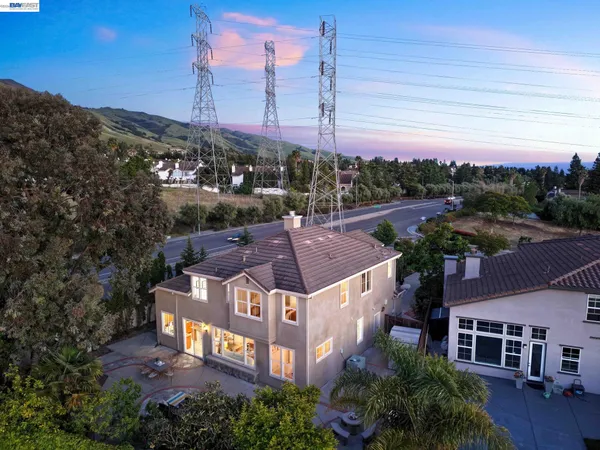 $2,298,000 | 11 Meadows Court, Fremont, CA 94539