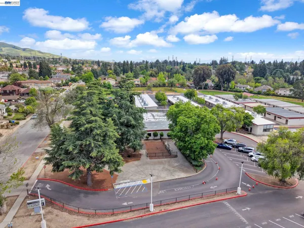 $2,298,000 | 11 Meadows Court, Fremont, CA 94539