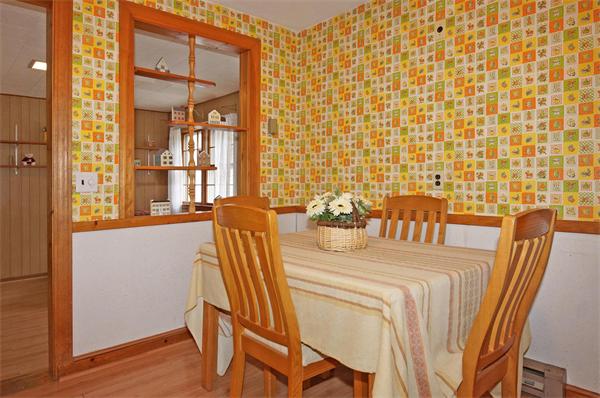 17 Foster Road Burlington, MA 01803 - Photo 12 of 25 Gallery Image 12