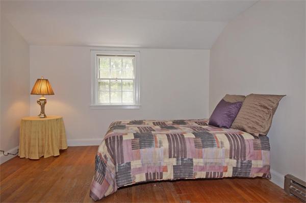 17 Foster Road Burlington, MA 01803 - Photo 18 of 25 Gallery Image 18