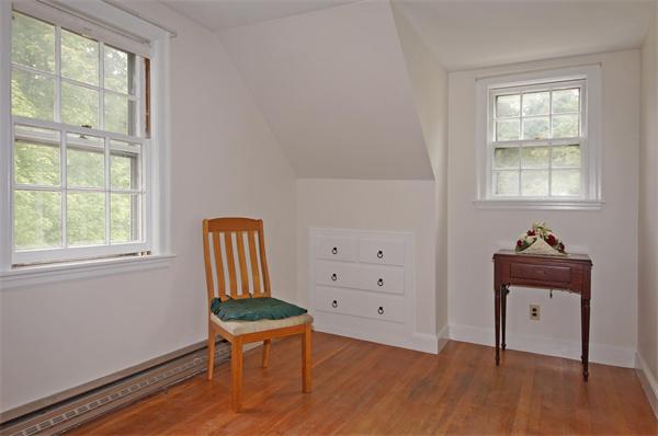 17 Foster Road Burlington, MA 01803 - Photo 19 of 25 Gallery Image 19