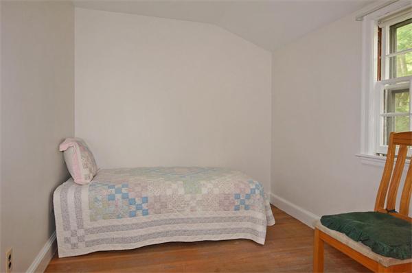 17 Foster Road Burlington, MA 01803 - Photo 20 of 25 Gallery Image 20