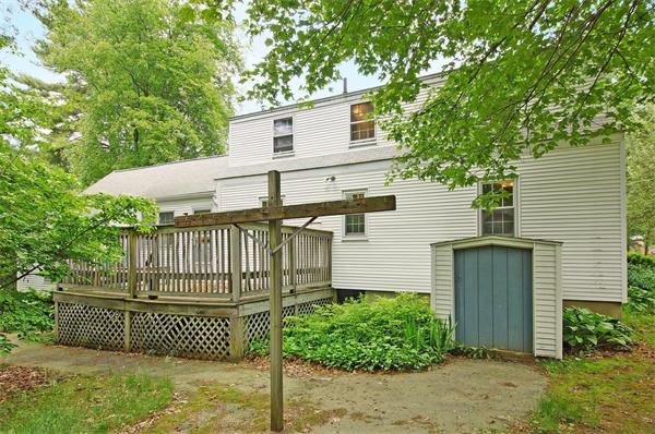17 Foster Road Burlington, MA 01803 - Photo 4 of 25 Gallery Image 4