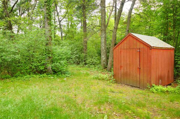 17 Foster Road Burlington, MA 01803 - Photo 6 of 25 Gallery Image 6