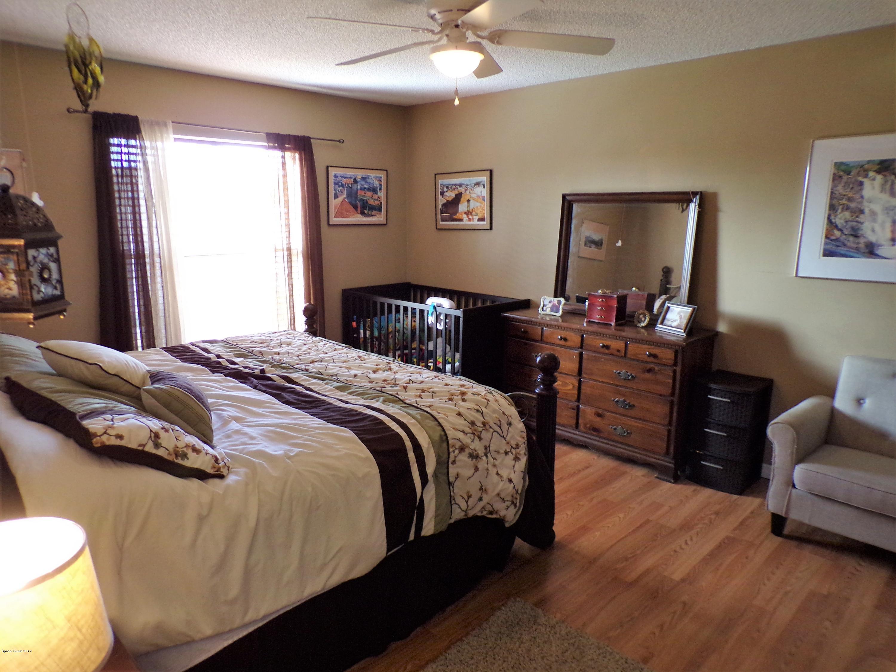5181 Bridge Road Cocoa, FL 32927 - Photo 9 of 31 104_0079