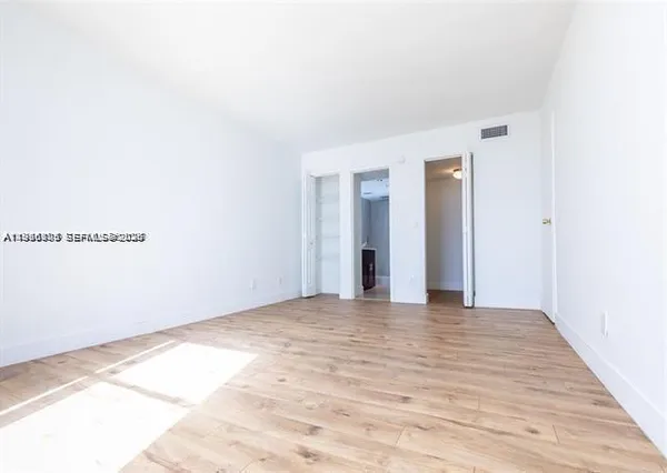 $1,570 | 13499 Biscayne Boulevard, Unit 912, North Miami, FL 33181