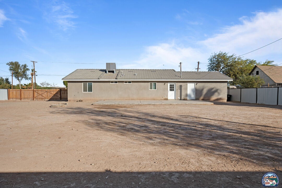 581 Lee Road, Unit 583 Imperial, CA 92251 - Photo 8 of 27 Gallery Image 8