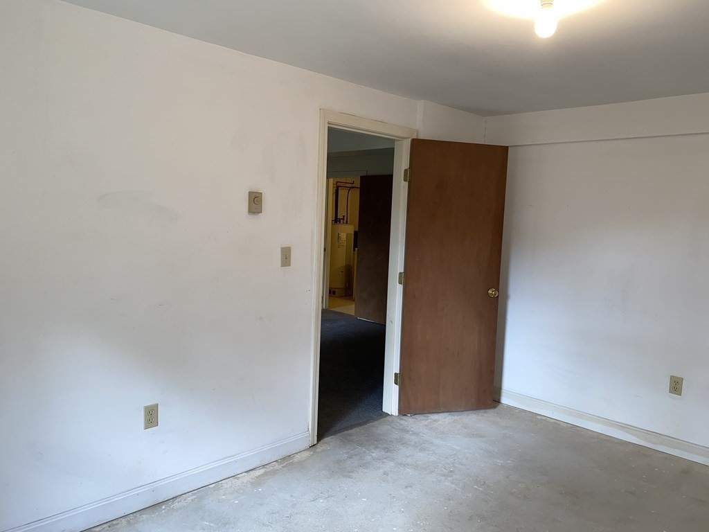 53 Victoria Heights Road, Unit 53 Boston, MA 02136 - Photo 32 of 33 Gallery Image 32